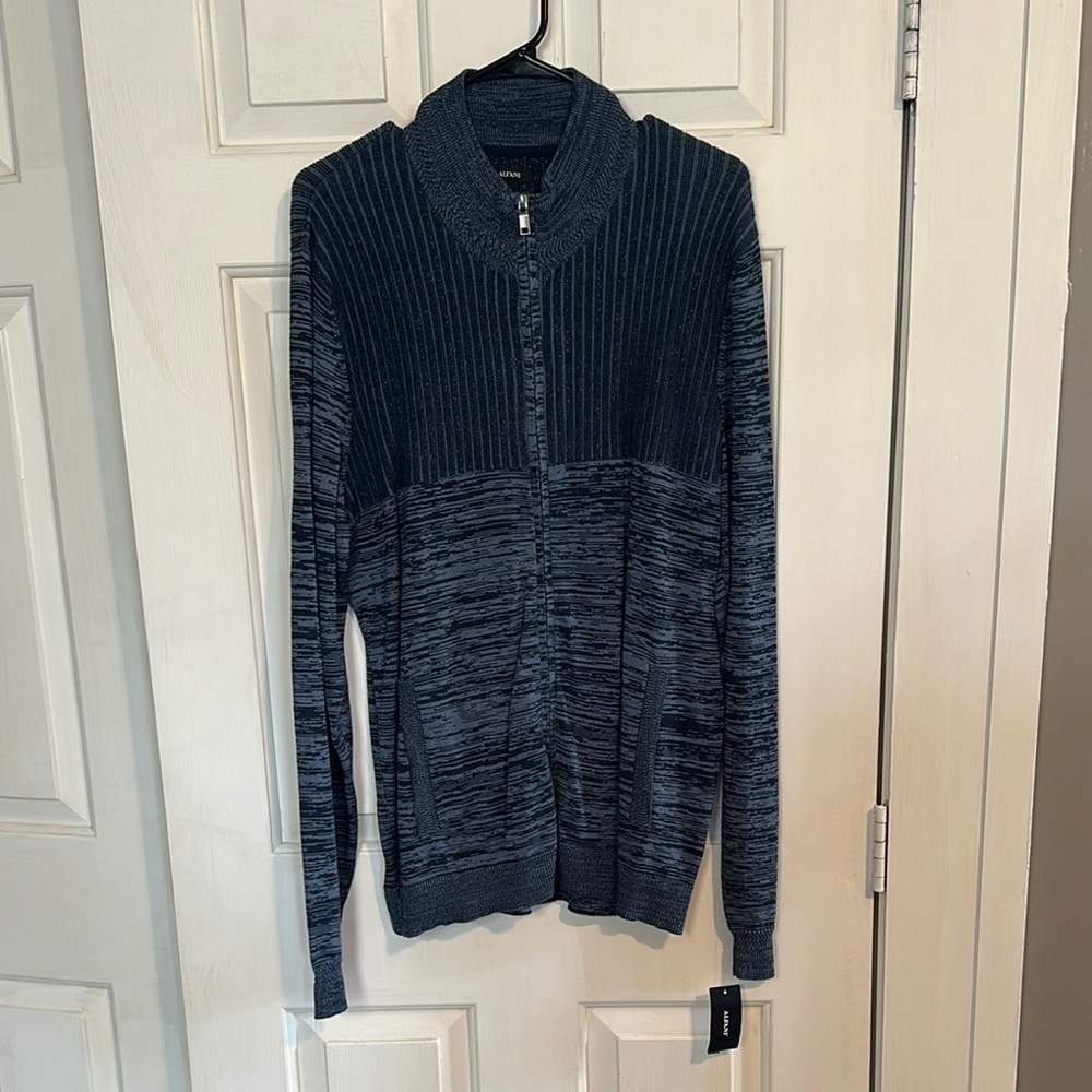 NWT Alfani Zip up cardigan size large
